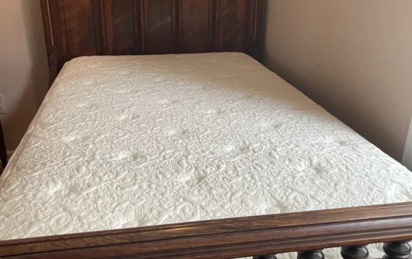 3 4 mattress for antique bed, 3/4 bed, 44 x 74 mattress, 3 4 bed, 3/4 mattress, antique bed mattress, antique bed, antique box springs, custom box spring, custom mattress, 48" mattress